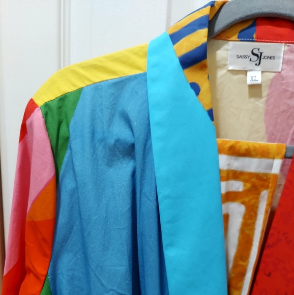 Tezra Peplum blazer (Never Worn) *NWOT Rare RTW Find. - Picture 2 of 16